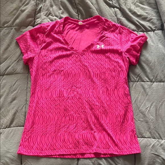 Under Armour Bundle of 7 Tees - size LARGE - Picture 4 of 9